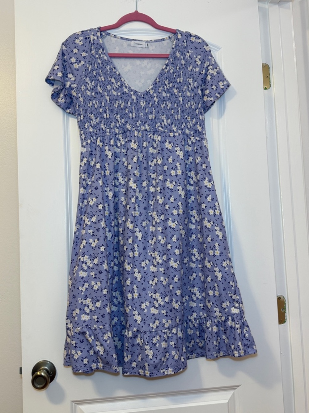 Lavender Floral V-Neck Maternity/Nursing Dress Sz M